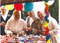 67.  Feestkraam